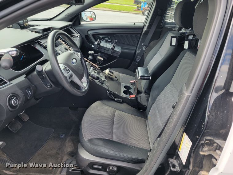 image for item JL9421 2013 Ford Taurus Police Interceptor