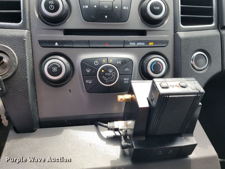 image for item JL9422 2013 Ford Taurus Police Interceptor