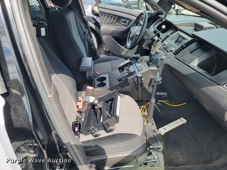 image for item JL9422 2013 Ford Taurus Police Interceptor