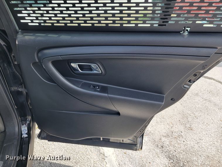 image for item JL9422 2013 Ford Taurus Police Interceptor