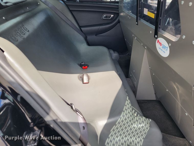 image for item JL9422 2013 Ford Taurus Police Interceptor