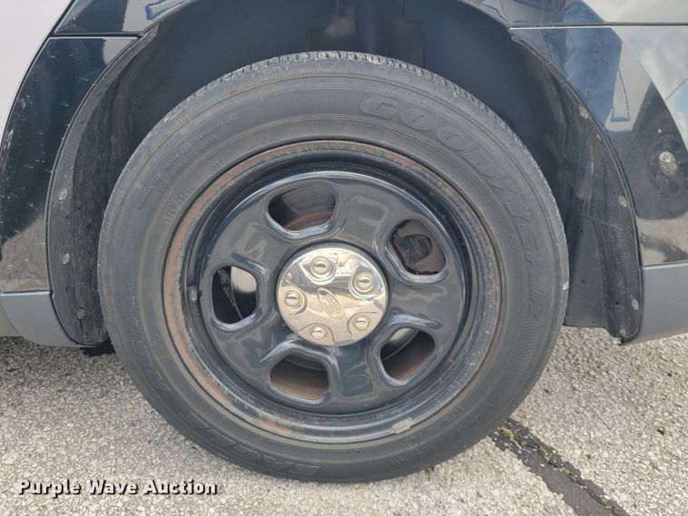 image for item JL9422 2013 Ford Taurus Police Interceptor