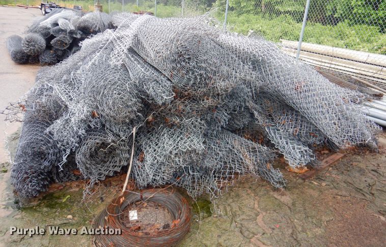 image for item JS9031 Chainlink fence