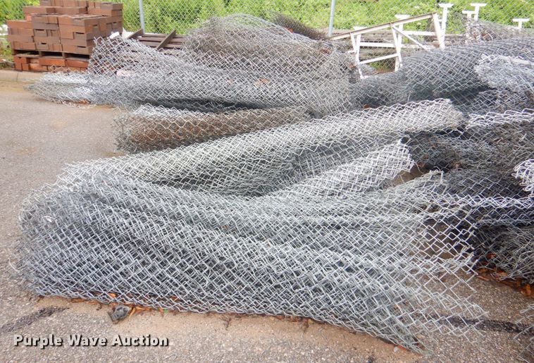 image for item JS9031 Chainlink fence