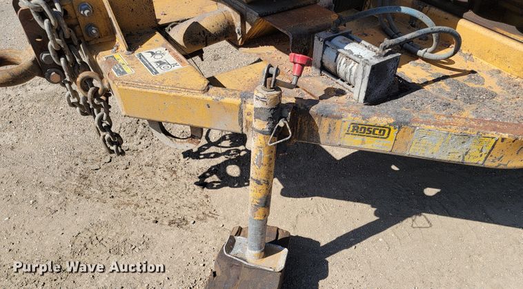 image for item KA9296 1999 Rosco RA2000  pot hole patcher