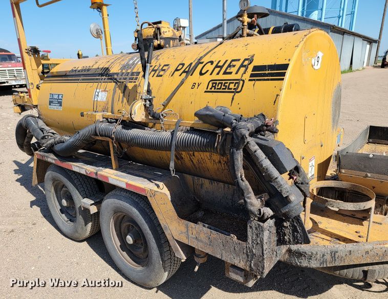 image for item KA9296 1999 Rosco RA2000  pot hole patcher