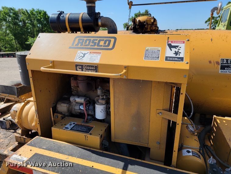 image for item KA9296 1999 Rosco RA2000  pot hole patcher