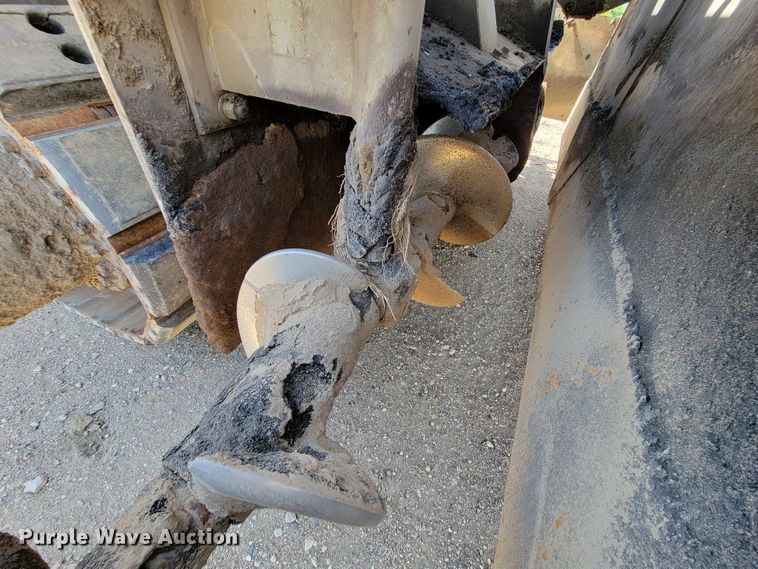 image for item KA9298 Cedarapids CR 361  paver