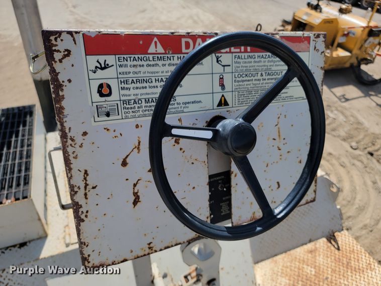 image for item KA9298 Cedarapids CR 361  paver