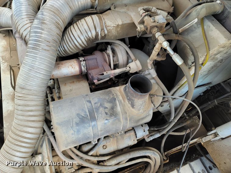 image for item KA9298 Cedarapids CR 361  paver