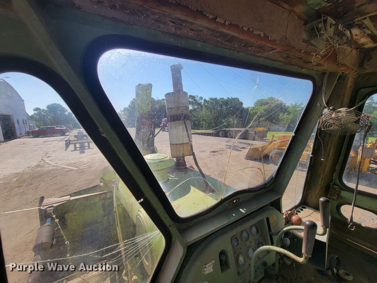 image for item KA9300 Terex 82-30  dozer