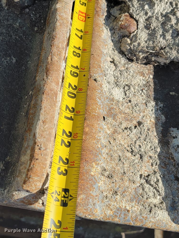 image for item KA9300 Terex 82-30  dozer