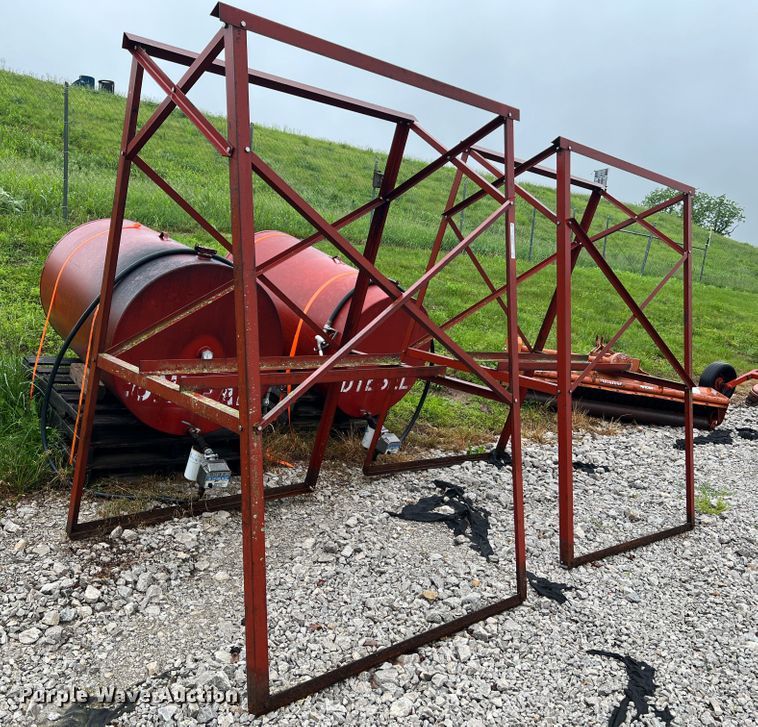 image for item KD9006 (2) fuel tanks