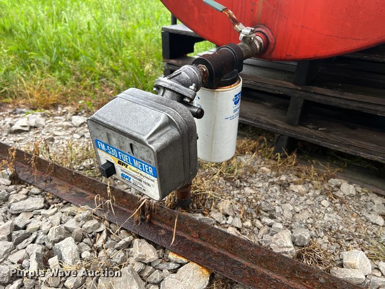 image for item KD9006 (2) fuel tanks