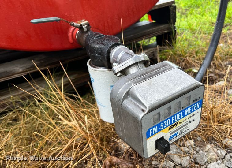 image for item KD9006 (2) fuel tanks