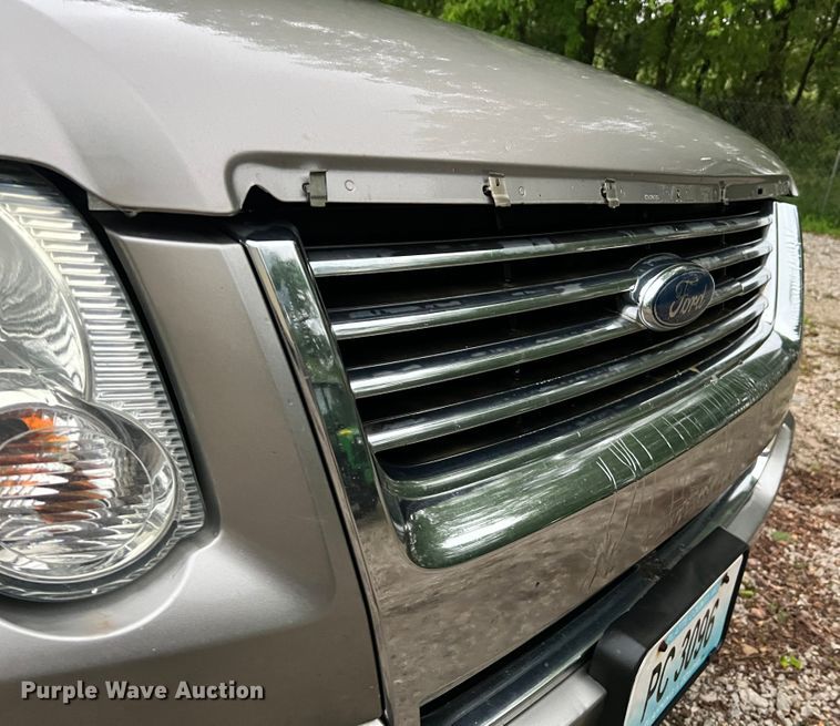 image for item KD9013 2008 Ford Explorer  SUV