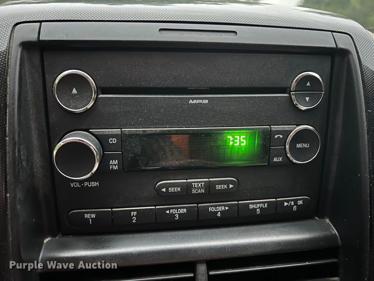 image for item KD9013 2008 Ford Explorer  SUV