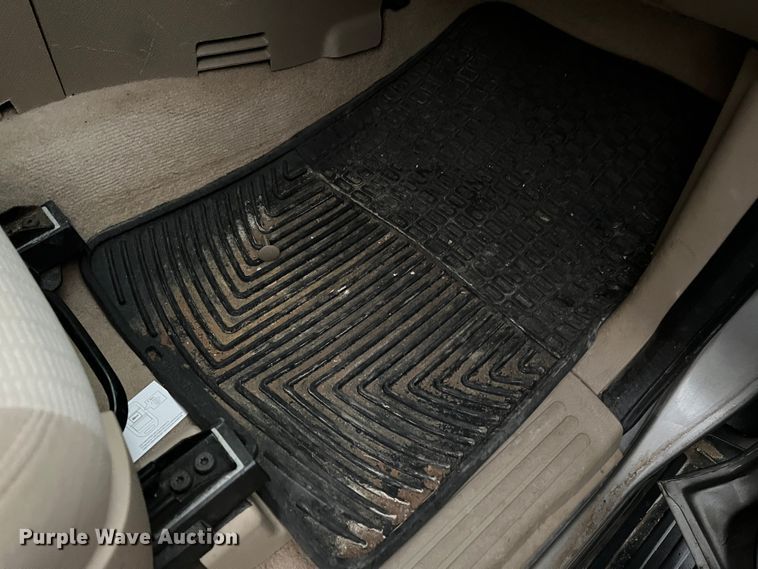 image for item KD9013 2008 Ford Explorer  SUV