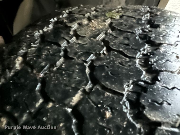 image for item KD9013 2008 Ford Explorer  SUV