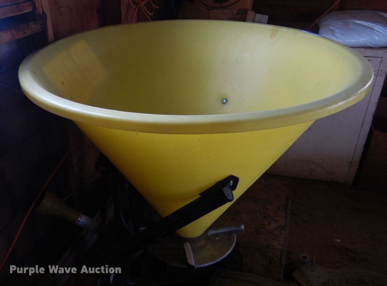 image for item KI9422 Land Pride FSP700  spreader