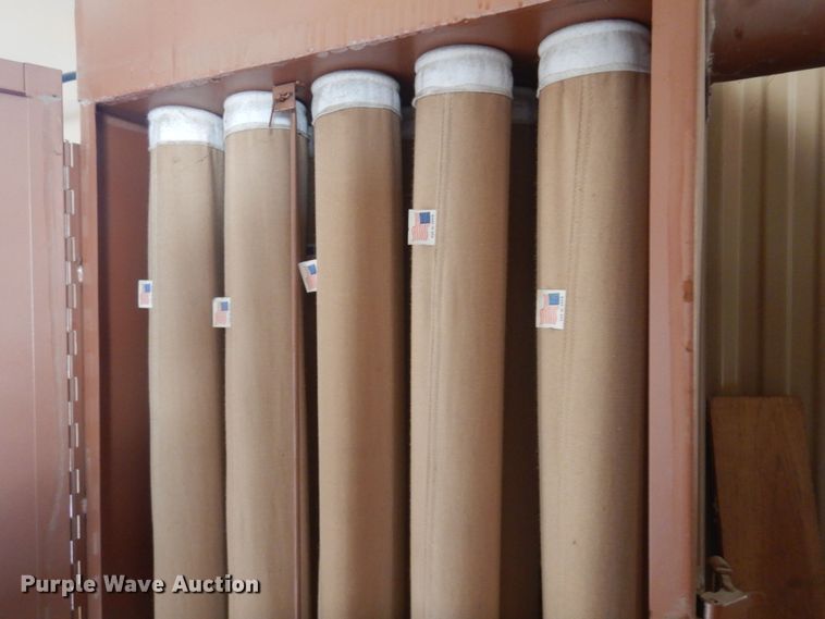 image for item KI9431 Zero Mfg. 200-4  sandblast cabinet