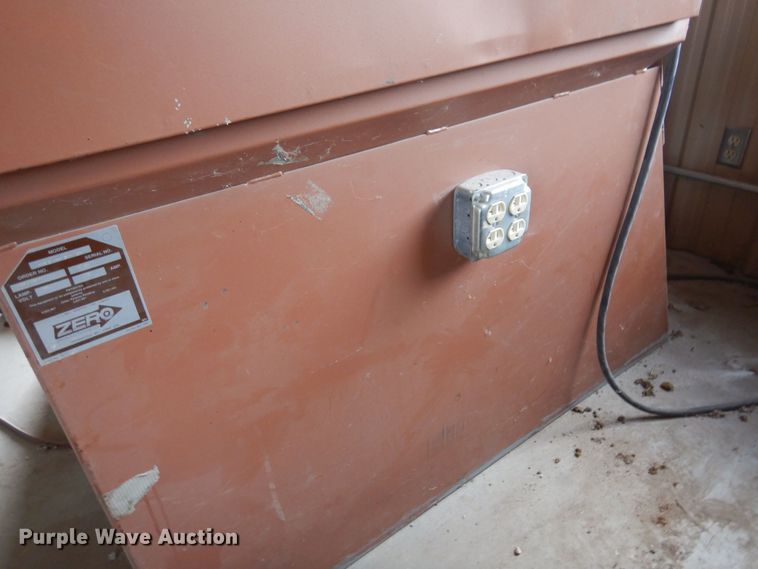 image for item KI9431 Zero Mfg. 200-4  sandblast cabinet