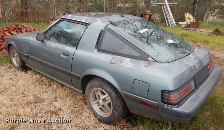 image for item KM9522 1984 Mazda RX-7