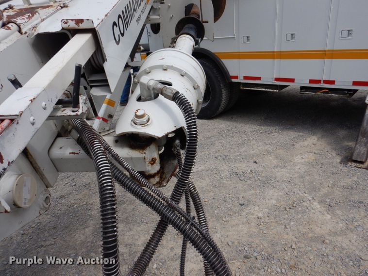 image for item KR9297 1998 Chevrolet C7500  digger derrick truck