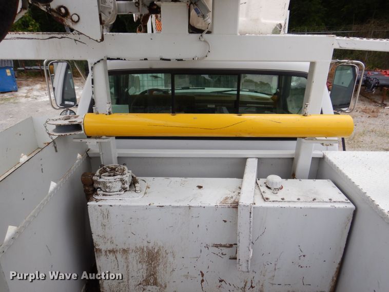 image for item KR9297 1998 Chevrolet C7500  digger derrick truck