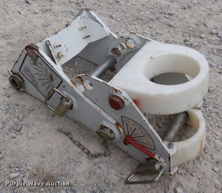 image for item KR9297 1998 Chevrolet C7500  digger derrick truck