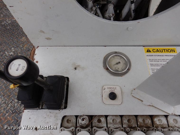 image for item KR9297 1998 Chevrolet C7500  digger derrick truck