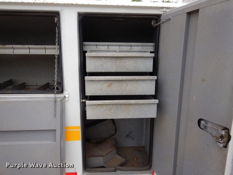 image for item KR9297 1998 Chevrolet C7500  digger derrick truck