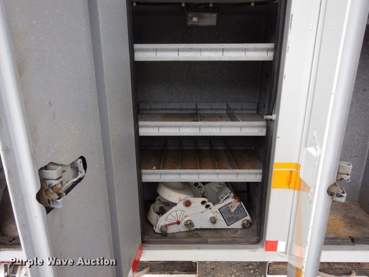 image for item KR9297 1998 Chevrolet C7500  digger derrick truck