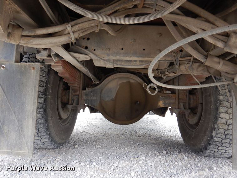 image for item KR9297 1998 Chevrolet C7500  digger derrick truck