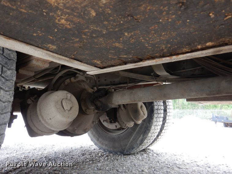 image for item KR9297 1998 Chevrolet C7500  digger derrick truck