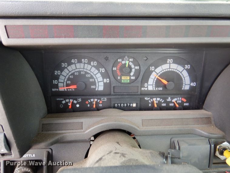 image for item KR9297 1998 Chevrolet C7500  digger derrick truck