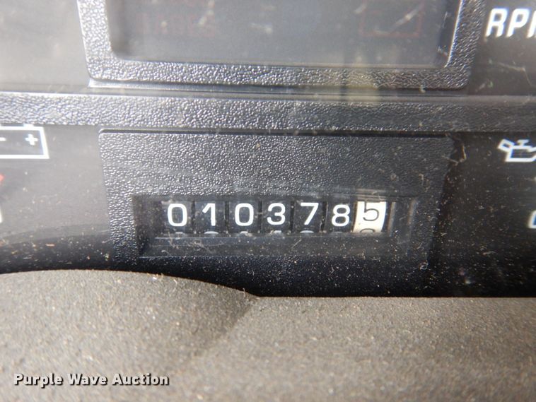 image for item KR9297 1998 Chevrolet C7500  digger derrick truck