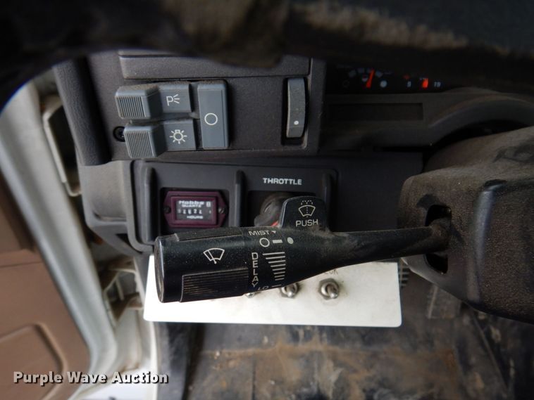 image for item KR9297 1998 Chevrolet C7500  digger derrick truck