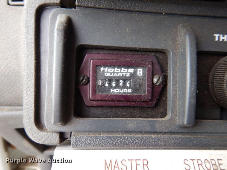 image for item KR9297 1998 Chevrolet C7500  digger derrick truck