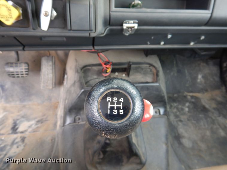 image for item KR9297 1998 Chevrolet C7500  digger derrick truck