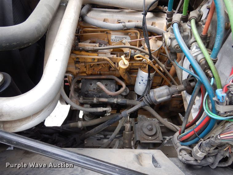 image for item KR9297 1998 Chevrolet C7500  digger derrick truck