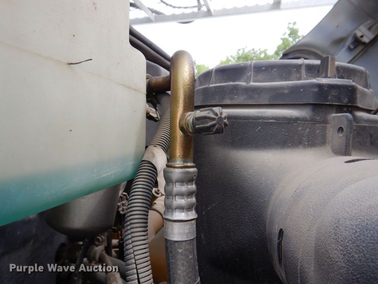 image for item KR9297 1998 Chevrolet C7500  digger derrick truck