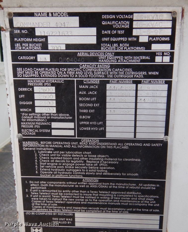 image for item KR9297 1998 Chevrolet C7500  digger derrick truck