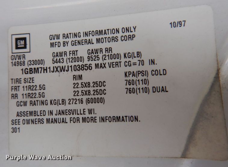 image for item KR9297 1998 Chevrolet C7500  digger derrick truck