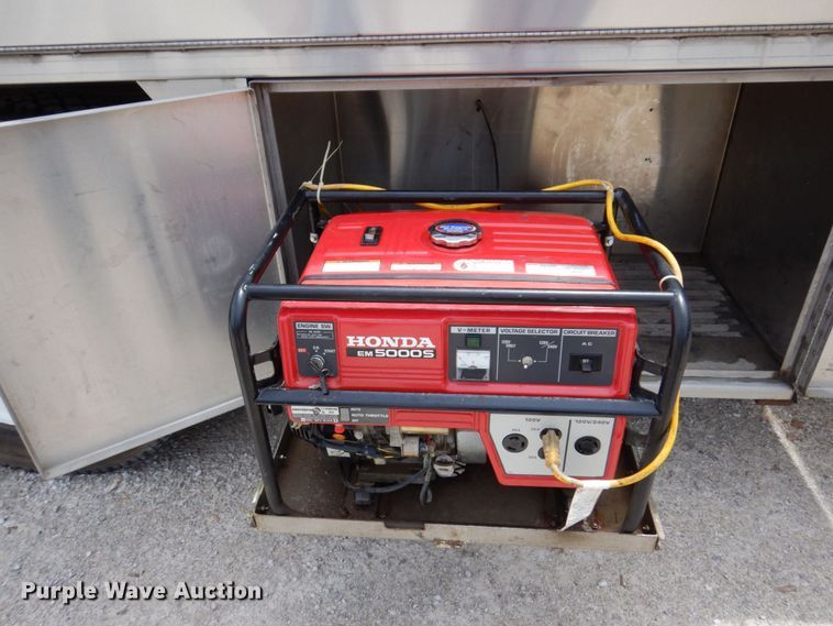 image for item KR9298 1995 International 8100  water truck