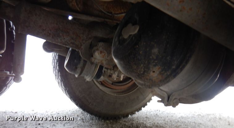 image for item KR9298 1995 International 8100  water truck