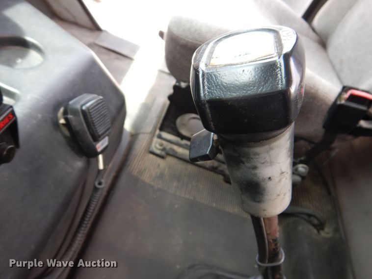 image for item KR9298 1995 International 8100  water truck