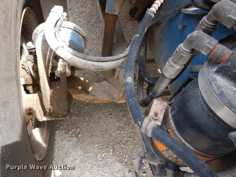 image for item KR9298 1995 International 8100  water truck