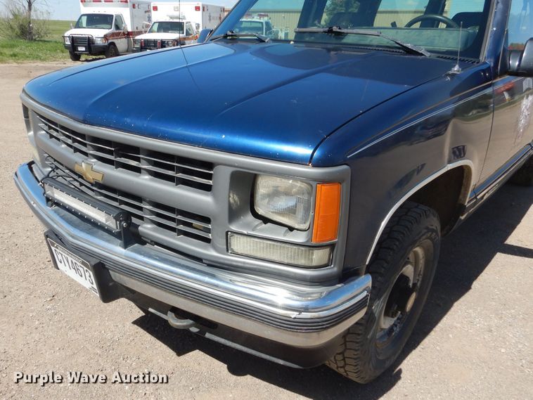 image for item KS9906 1994 Chevrolet Suburban K1500  SUV
