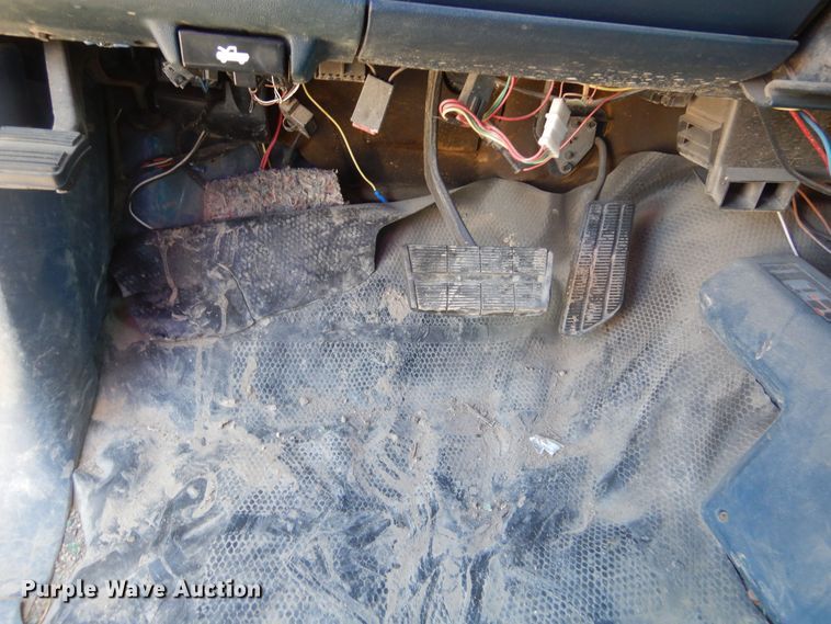 image for item KS9906 1994 Chevrolet Suburban K1500  SUV